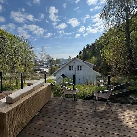 Tranquil Close To Downtown Holiday home Kristiansand