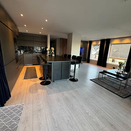 Tranquil Close To Downtown Feriehus Kristiansand