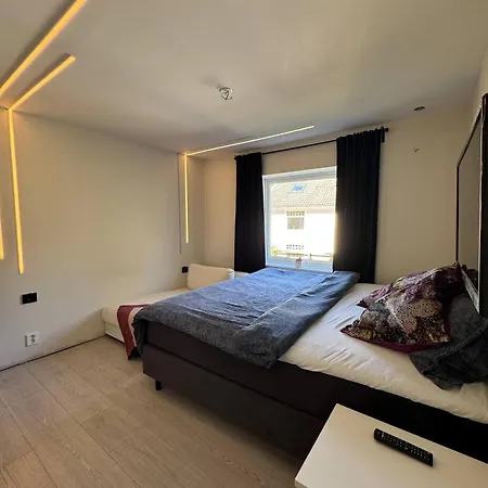 בית נופש Tranquil Close To Downtown