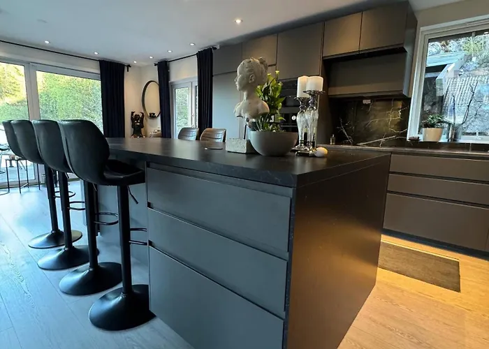 Tranquil Close To Downtown Kristiansand